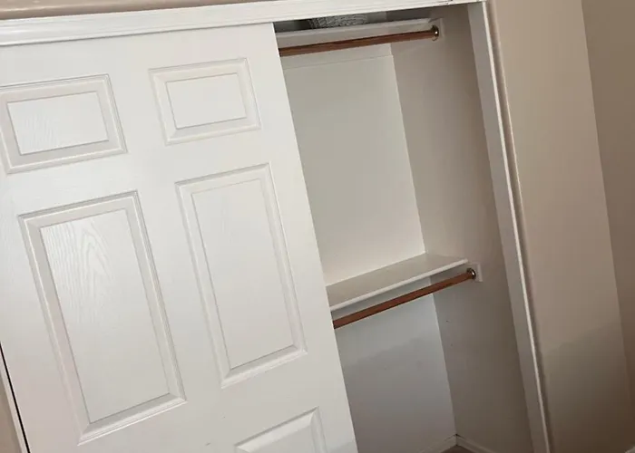 2 Story 5 Goodyear